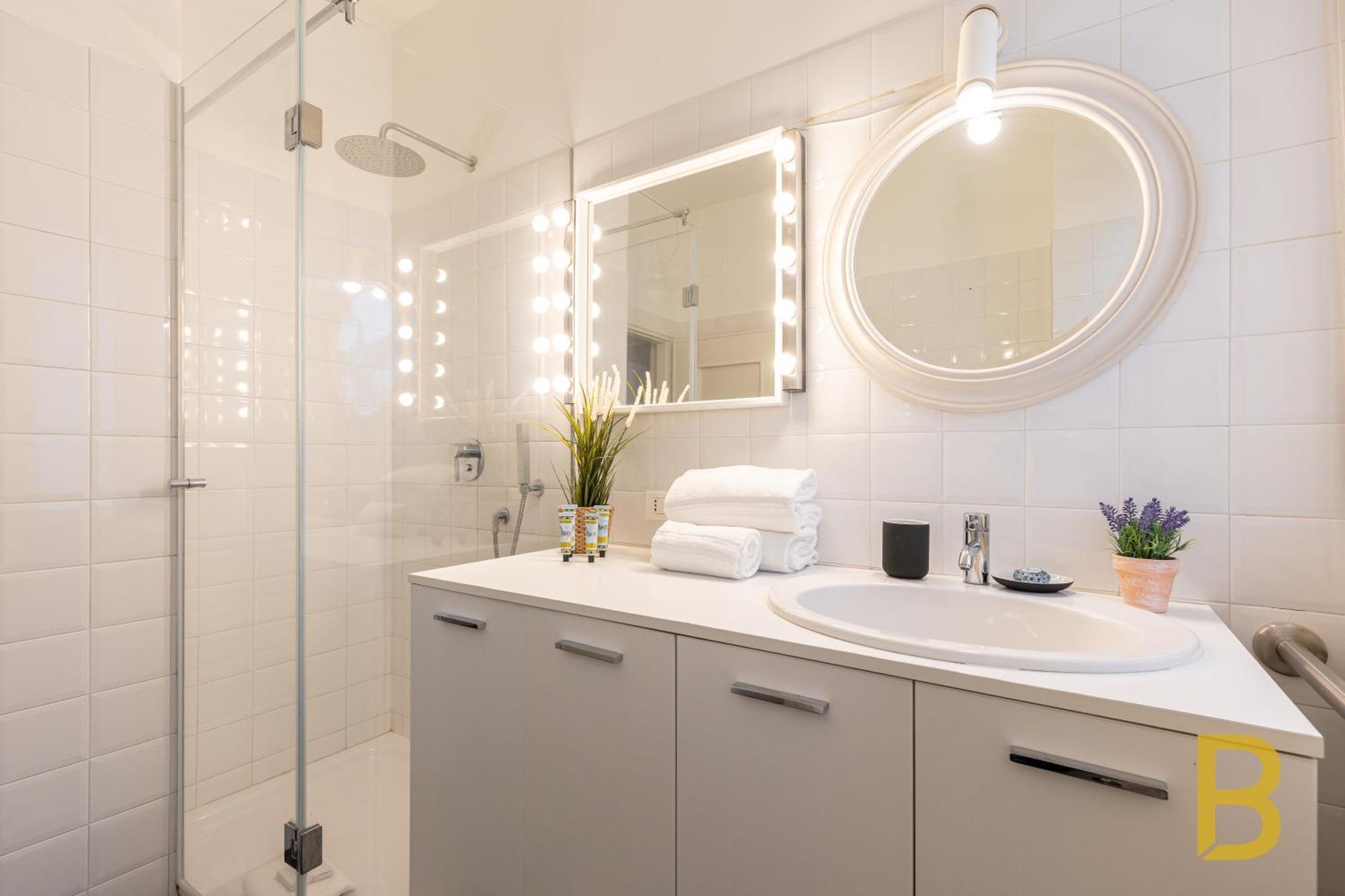 Beplace Apartments In Fiera ميلان المظهر الخارجي الصورة