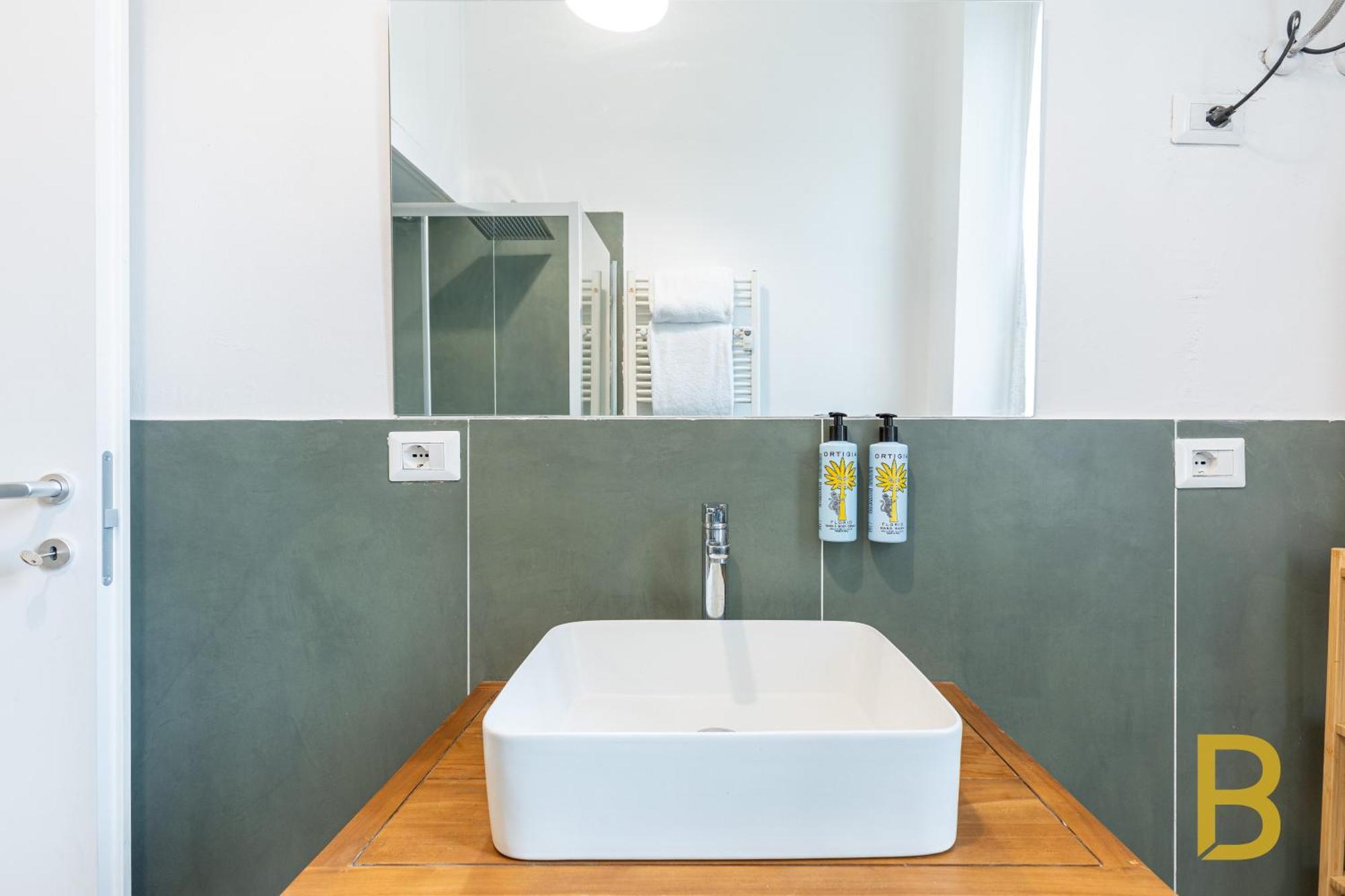 Beplace Apartments In Fiera ميلان المظهر الخارجي الصورة